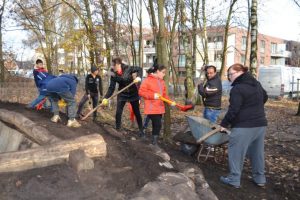 Foto Sandkistenbau Grundschule Am Johannisland