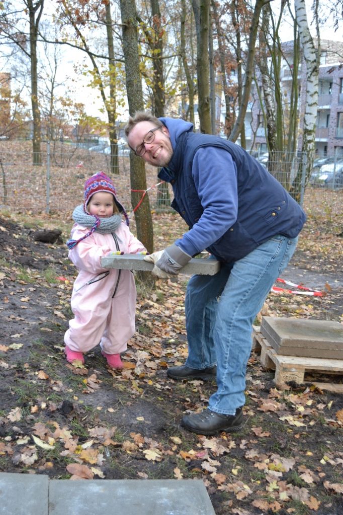 Foto Sandkistenbau Grundschule Am Johannisland